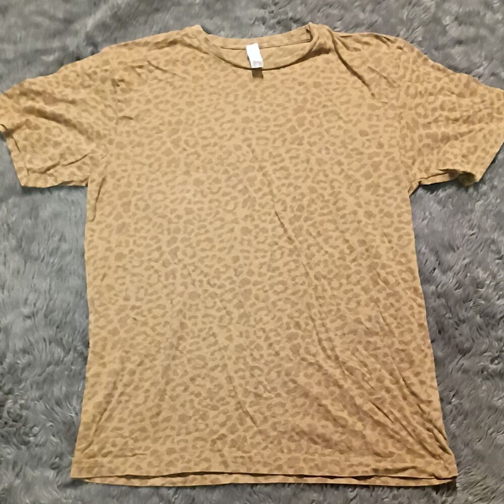L.A.T. Apparel M Tan Animal Print Crew Neck Short Sleeve T-Shirt